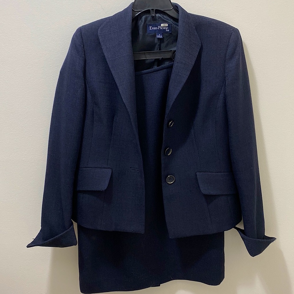 Evan Picone Suit - Navy Skirt & Blazer, Size 4